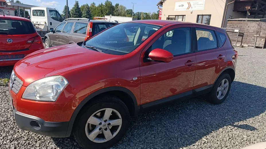 NISSAN Qashqai -