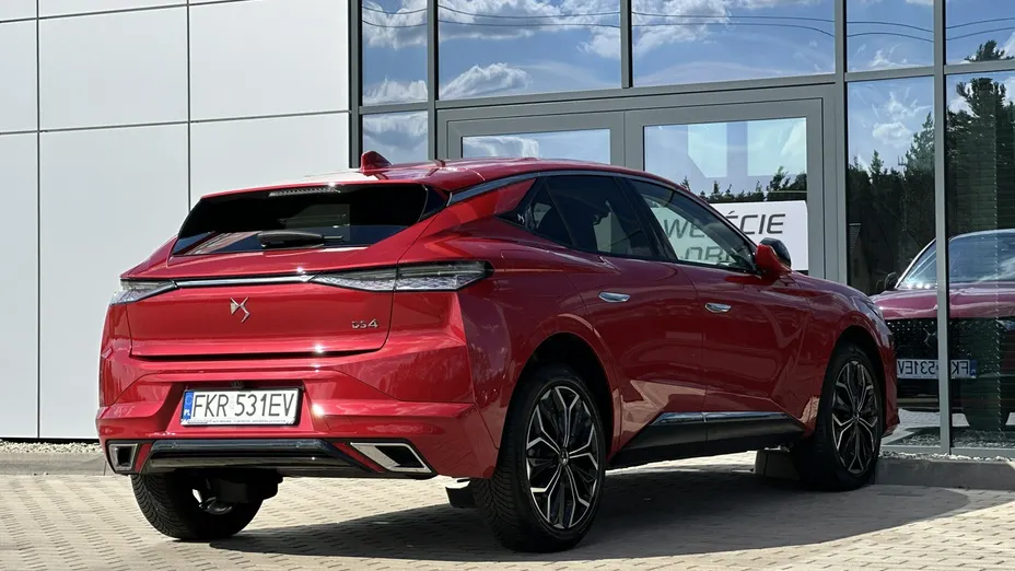 DS DS4 -