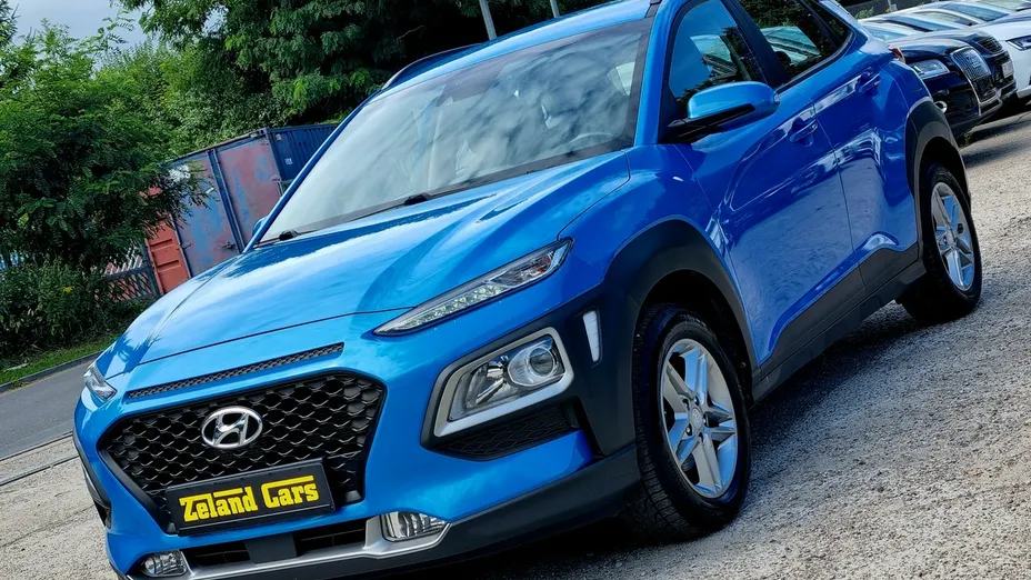 HYUNDAI Kona -