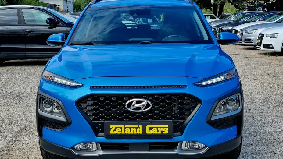 HYUNDAI Kona -