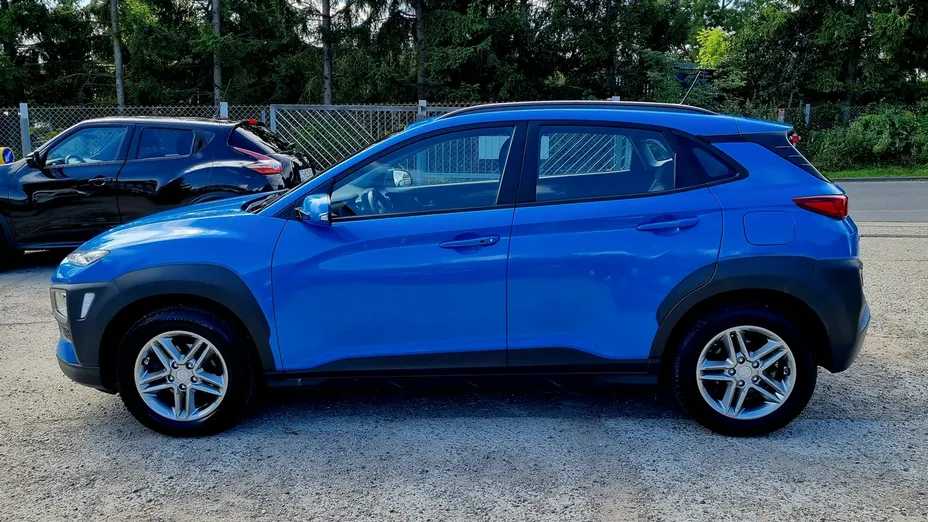 HYUNDAI Kona -
