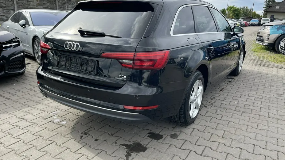 AUDI A4 Avant -