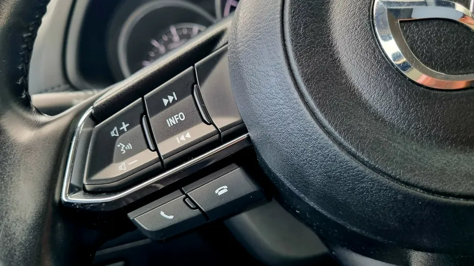 MAZDA CX-5 -