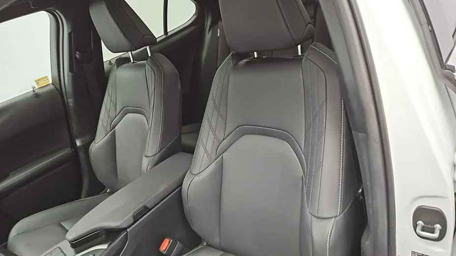 LEXUS UX -