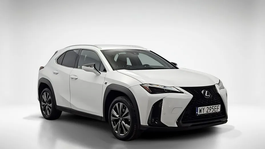 LEXUS UX -