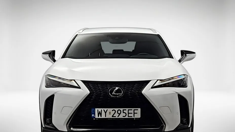 LEXUS UX -