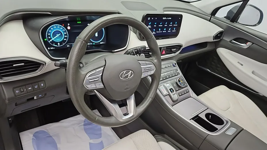 HYUNDAI Santa Fe -