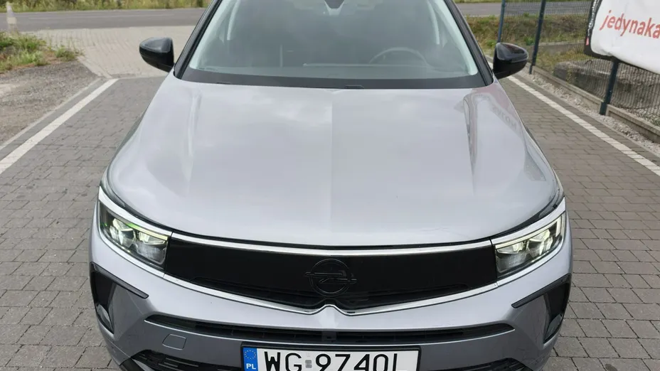 OPEL Grandland X -