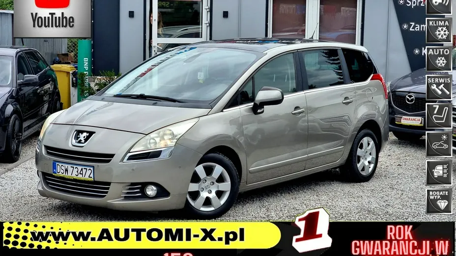 PEUGEOT 5008 -