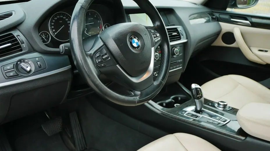 BMW X3 -