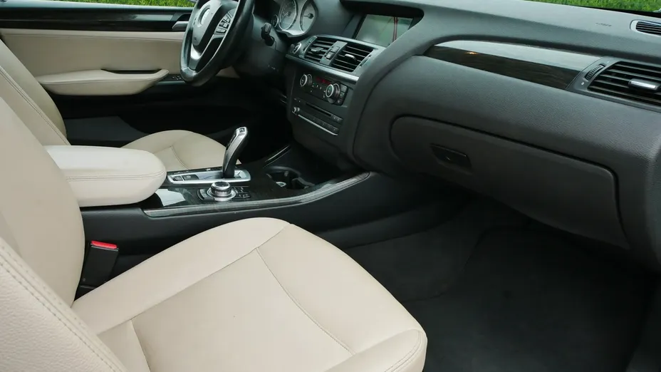 BMW X3 -