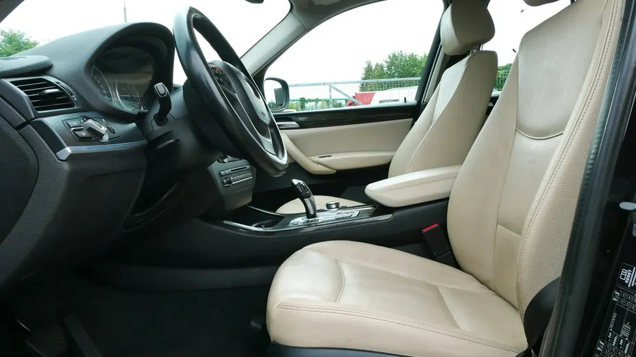 BMW X3 -