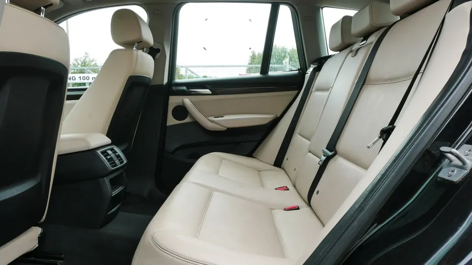 BMW X3 -