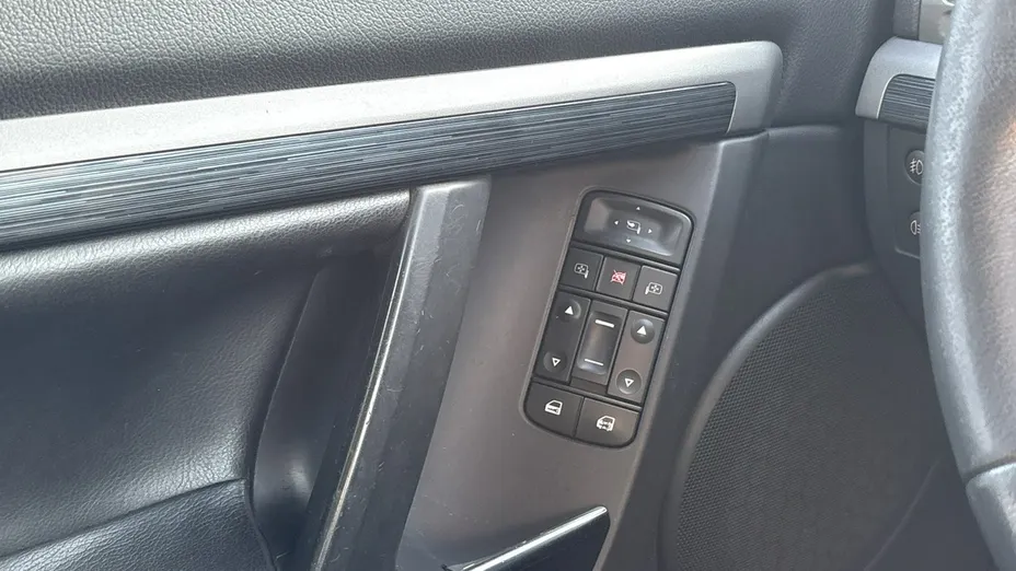 OPEL Signum -