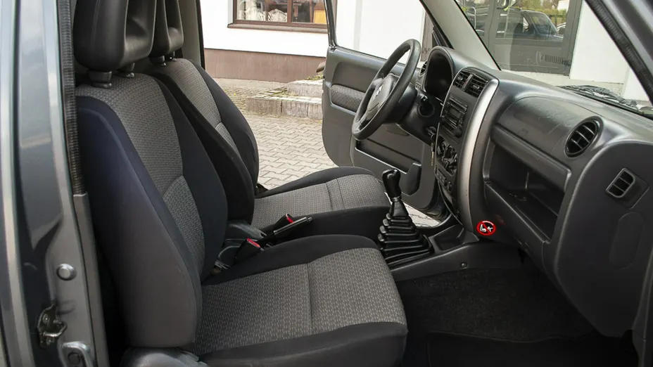SUZUKI Jimny -