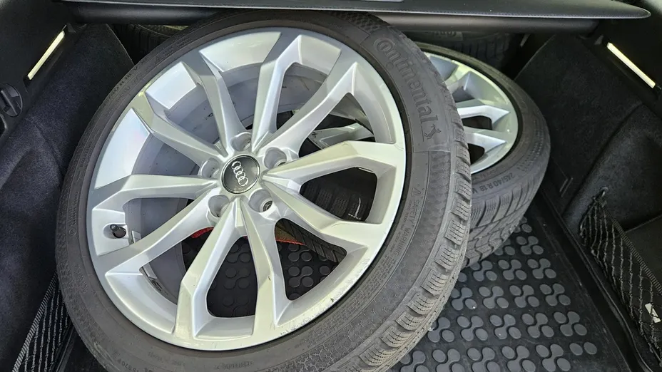 AUDI A4 Avant -