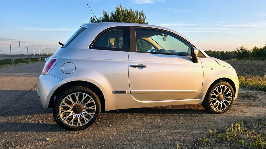 FIAT 500 -
