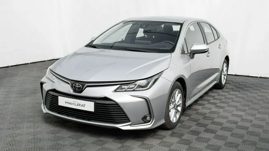 TOYOTA Corolla -