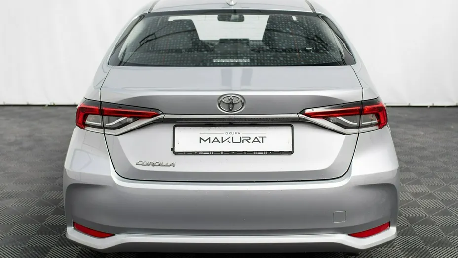 TOYOTA Corolla -