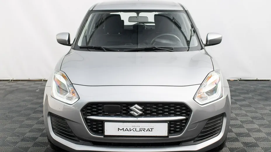 SUZUKI Swift -