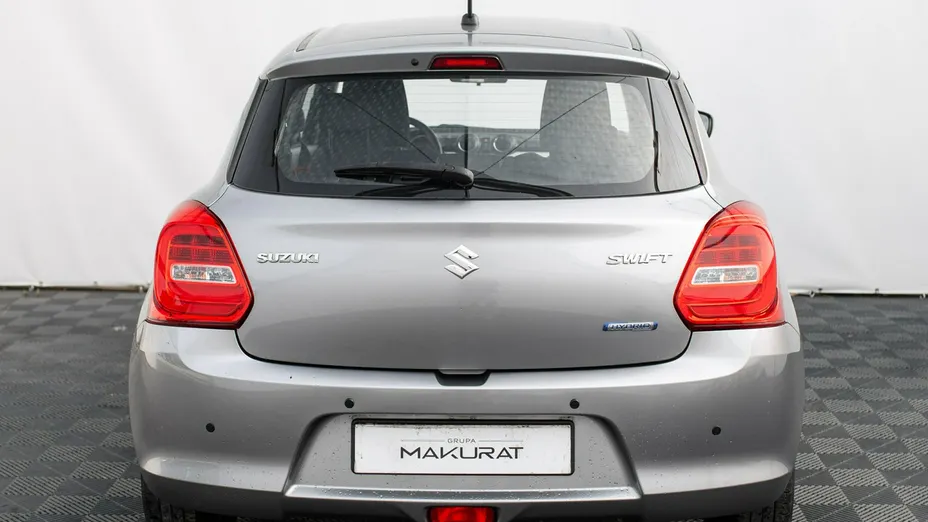 SUZUKI Swift -