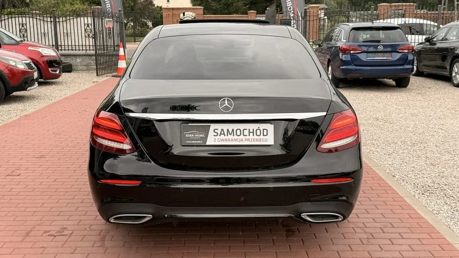 MERCEDES-BENZ E Klasa -
