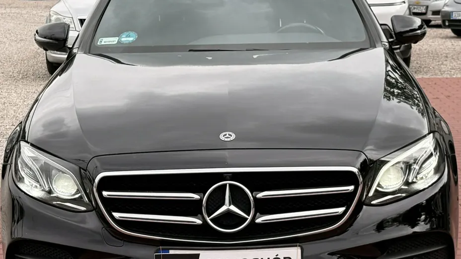 MERCEDES-BENZ E Klasa -