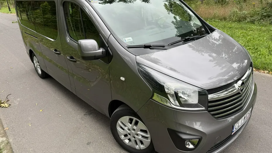 OPEL Vivaro -
