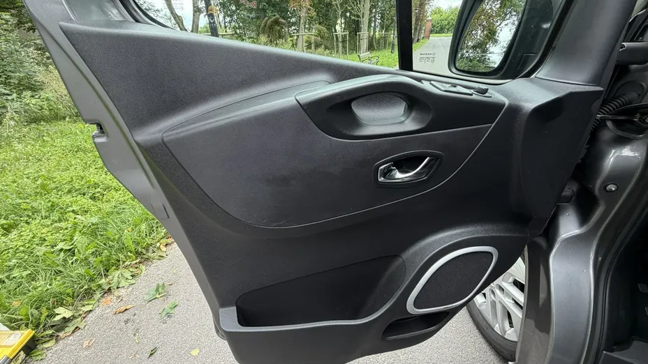 OPEL Vivaro -