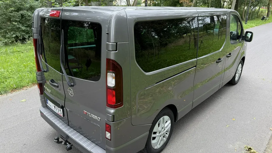 OPEL Vivaro -