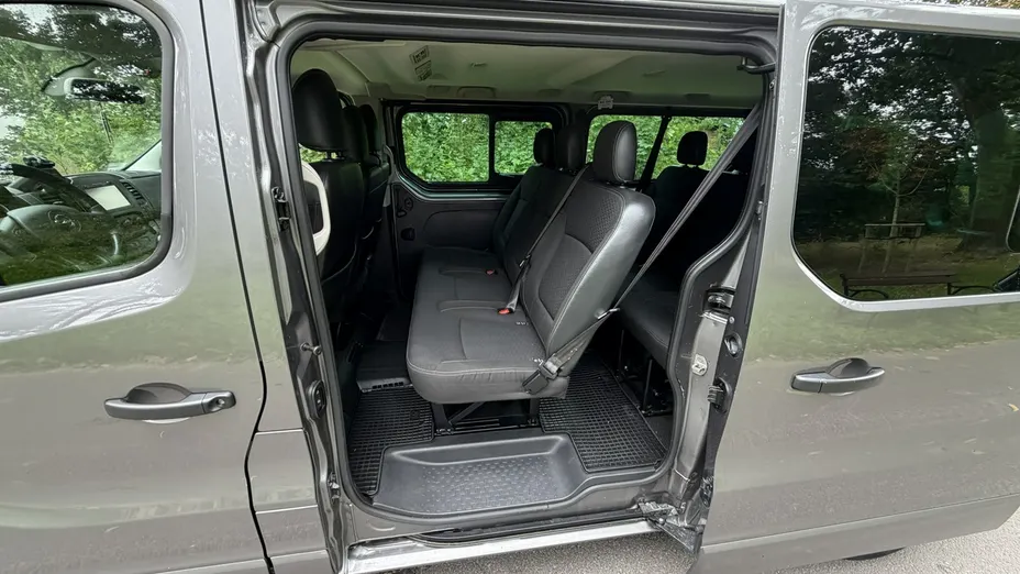 OPEL Vivaro -