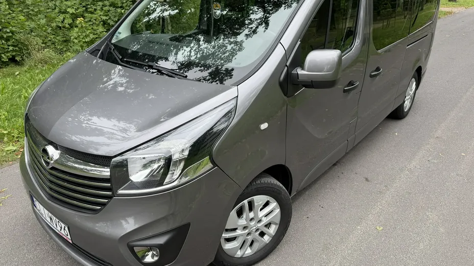 OPEL Vivaro -
