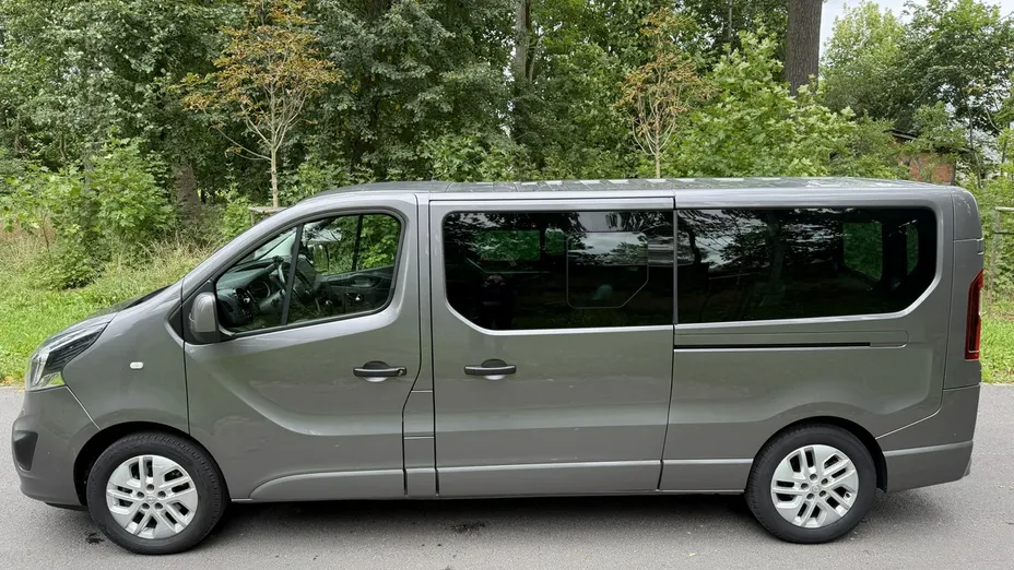 OPEL Vivaro -