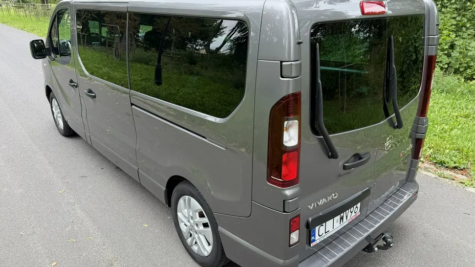 OPEL Vivaro -