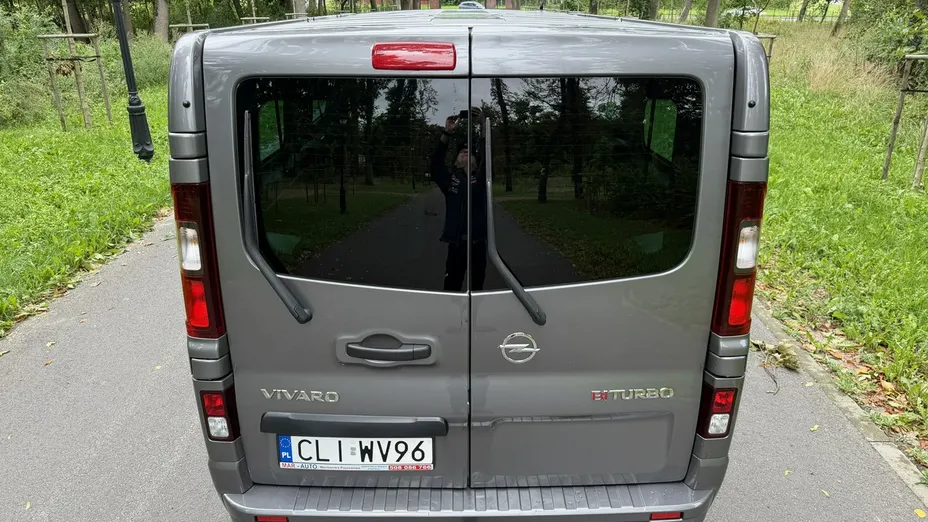 OPEL Vivaro -