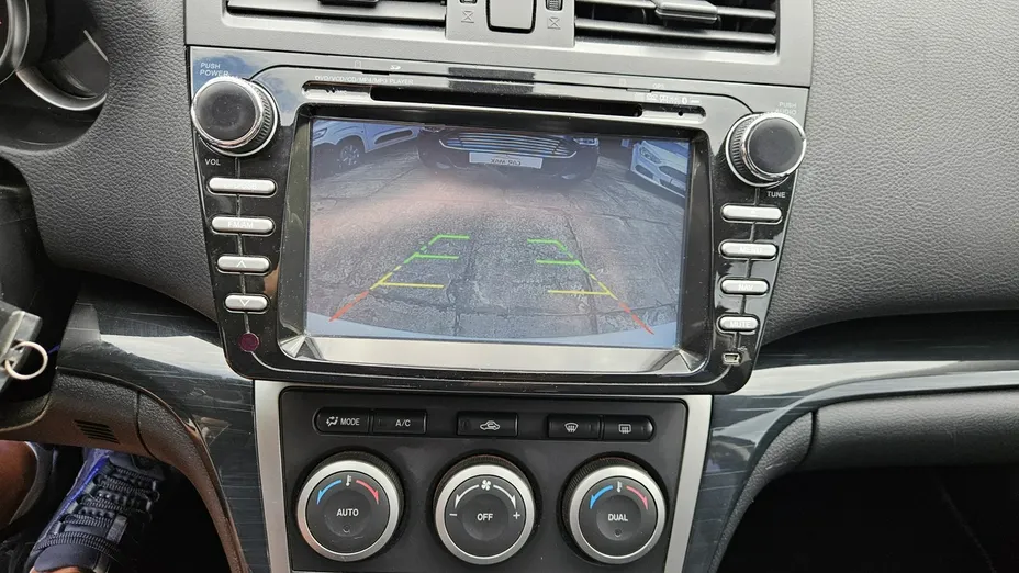 MAZDA 6 -