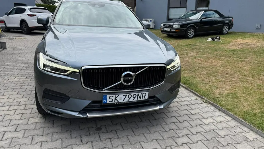 VOLVO XC60 -