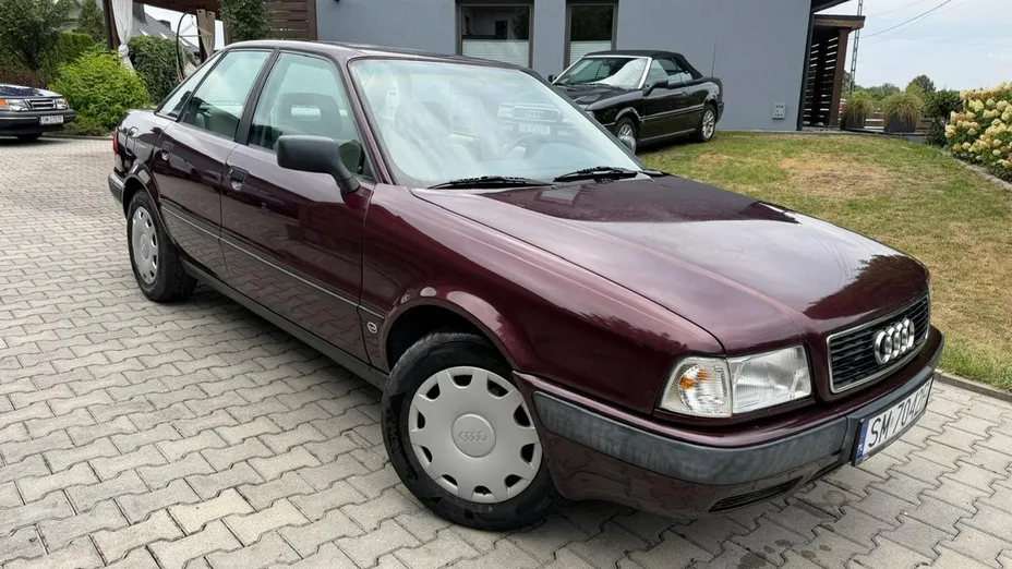AUDI 80 -