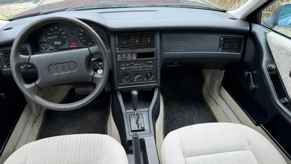 AUDI 80 -