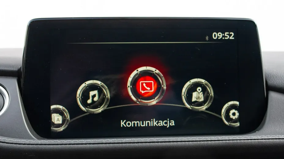 MAZDA 6 -