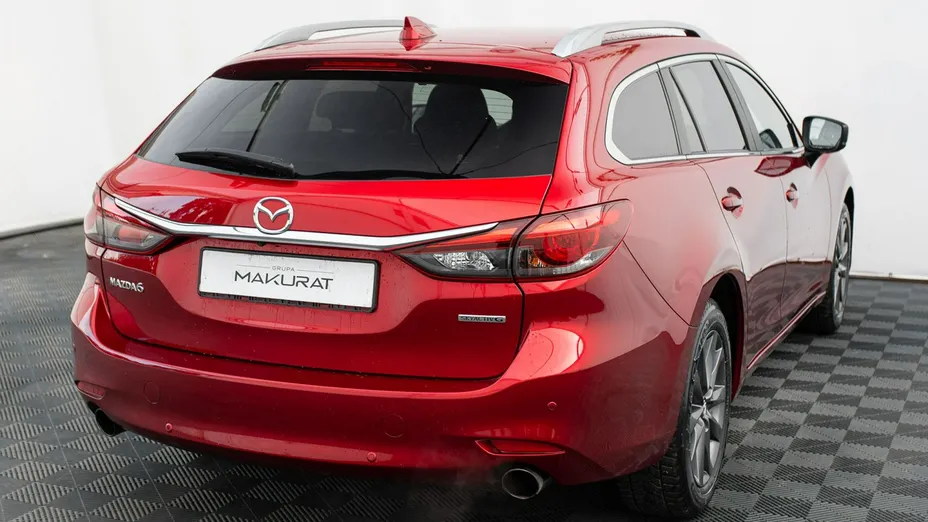 MAZDA 6 -