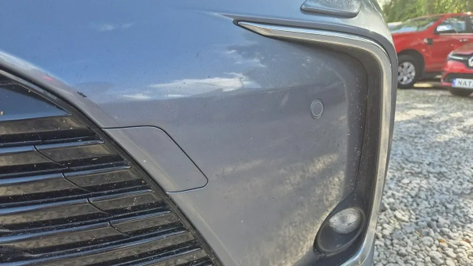 TOYOTA Corolla -