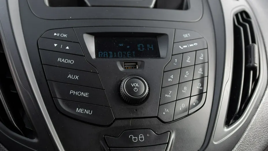 FORD Tourneo Courier -
