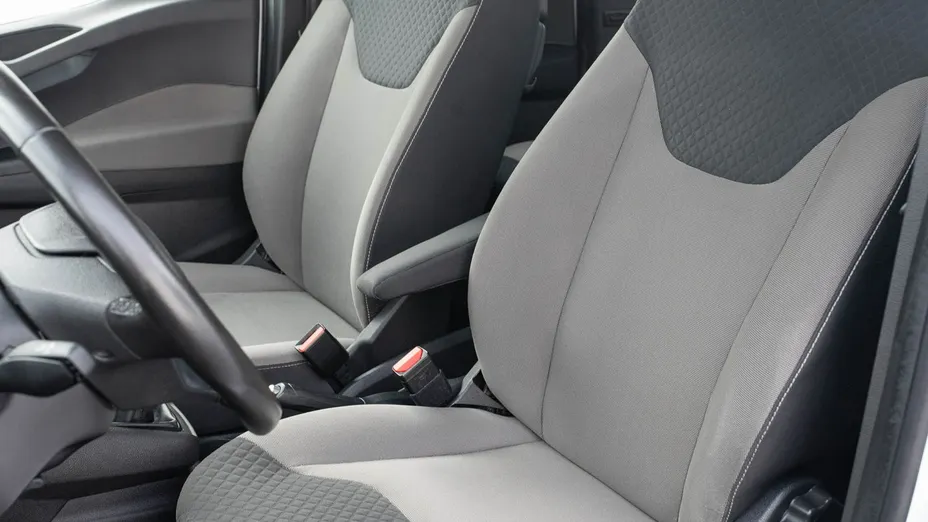 FORD Tourneo Courier -