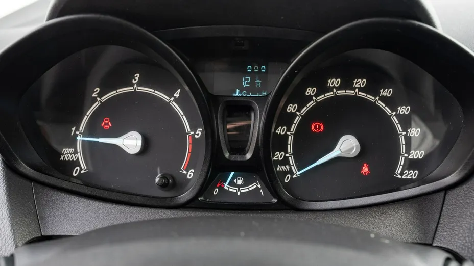 FORD Tourneo Courier -