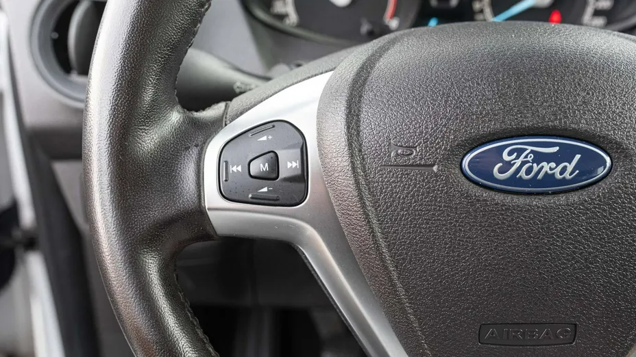 FORD Tourneo Courier -