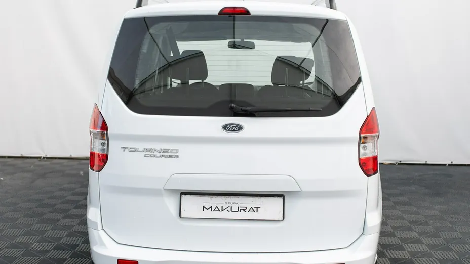 FORD Tourneo Courier -