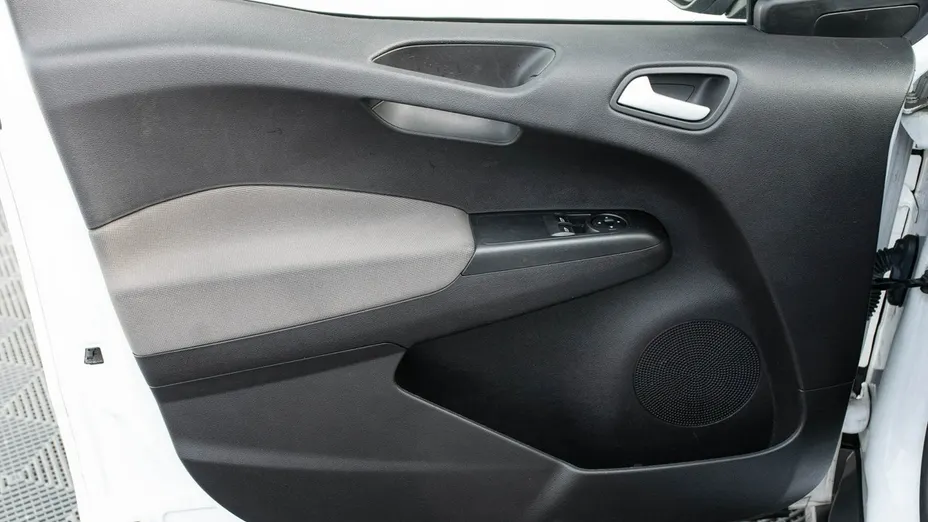 FORD Tourneo Courier -