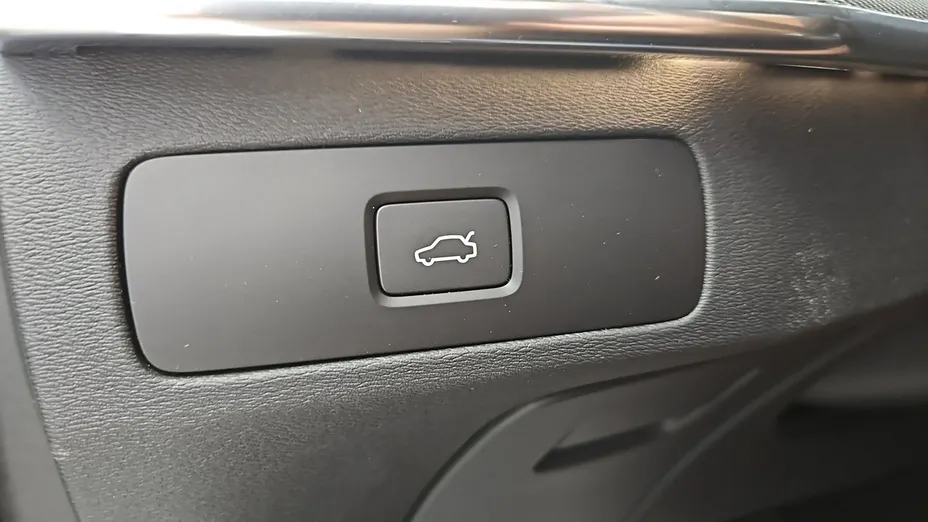 VOLVO XC90 -