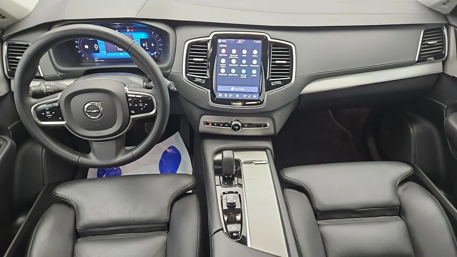 VOLVO XC90 -